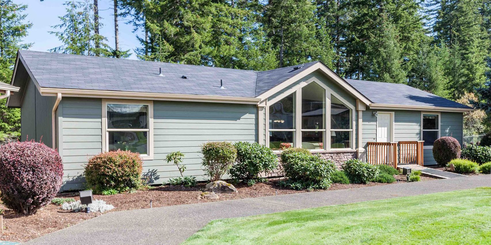 pinehurst-2504-exterior-1 modular homes manufacturers